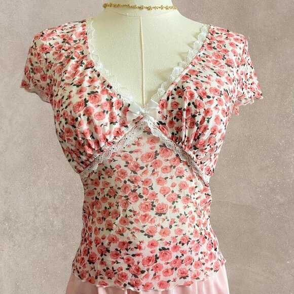 Poeselle Coquette Pink And White Floral Lace Blouse - Picture 1 of 7